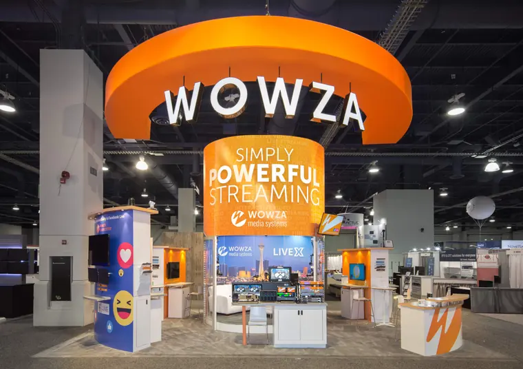 Custom trade show booth for Wowza, from the builder's portfolio